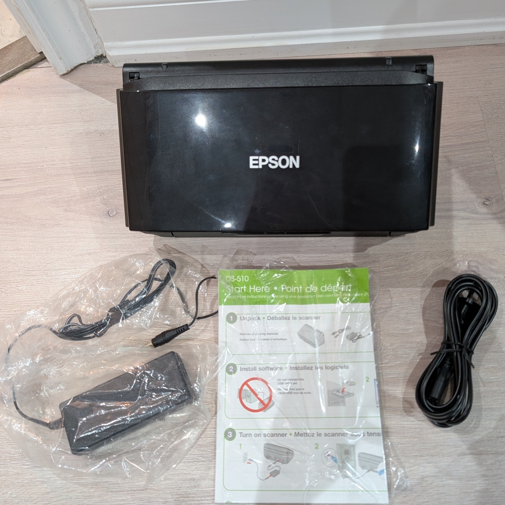 Epson DS 510 Scanner with Accessories